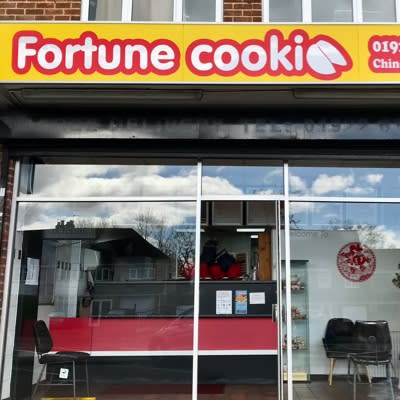 Fortune Cookie Chinese Takeaway logo