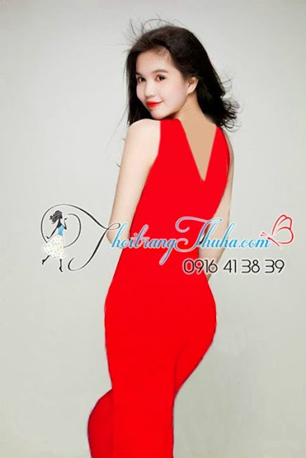 [Image: jumpsuit-do-bay-chu-V-tim-do-ngoc+trinh1.jpg]