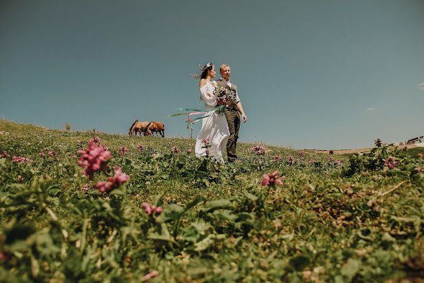 Fotografer pernikahan Valeriy Rusakov (rusakovwed). Foto tanggal 1 Juni 2020