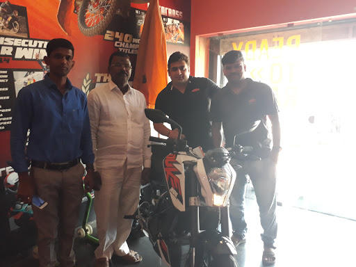 KTM PANVEL, Unit No.7, National Paradies Plot No.290/1, Opp. Bharat Petrol Pump, Takka, Panvel, Navi Mumbai, Maharashtra 410206, India, Motorbike_Shop, state MH