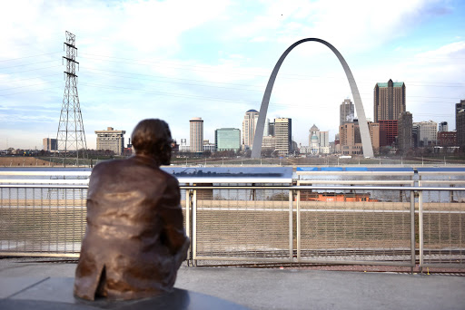 Tourist Attraction «Mississippi River Overlook», reviews and photos, 185 W Trendley Ave, East St Louis, IL 62201, USA