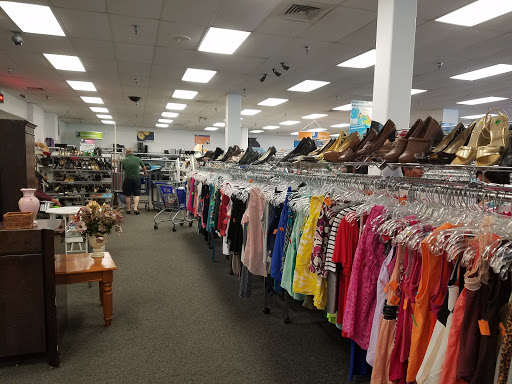 Thrift Store «Goodwill Retail Store & Donation Center», reviews and photos