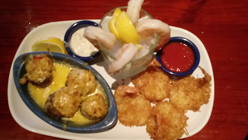 Seafood Restaurant «Red Lobster», reviews and photos, 259 Clairton Blvd, Pittsburgh, PA 15236, USA