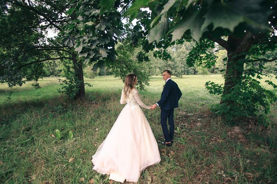 Wedding photographer Valeriy Golubkovich (iznichego). Photo of 6 December 2019