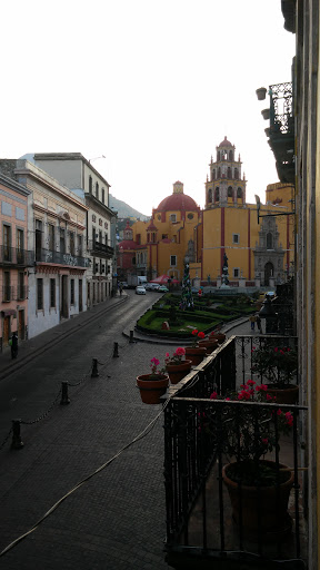 La Casona de Don Lucas Hotel, Plaza De La Paz 48, Zona Centro, 36000 Guanajuato, Gto., México, Hotel en el centro | GTO