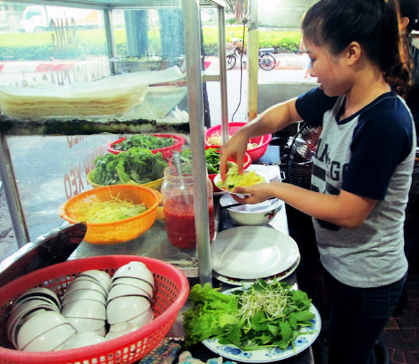 banh xeo Quy Nhon dac san Quy Nhon