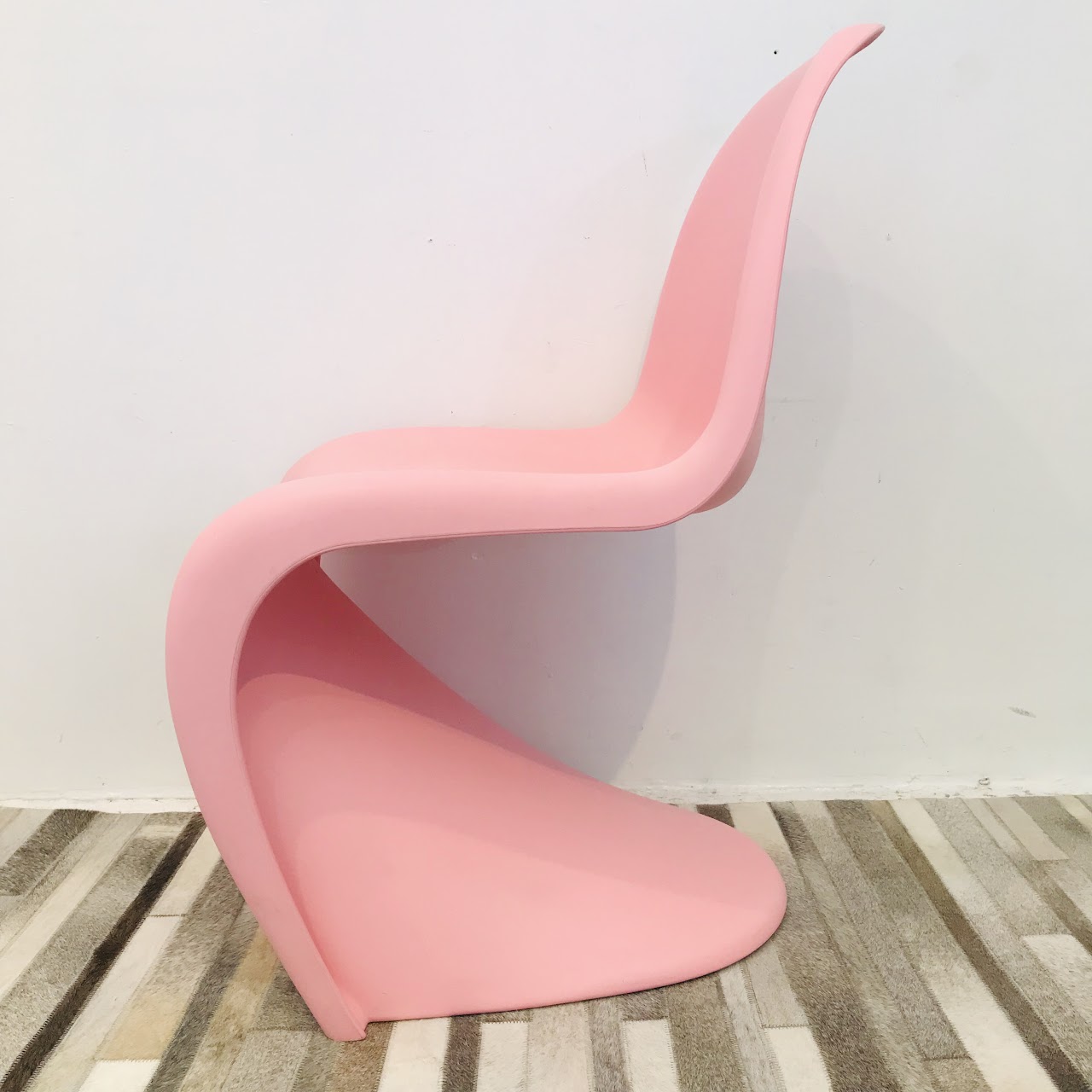 Vitra Panton Chair Pink