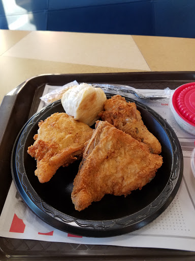 Fast Food Restaurant «KFC», reviews and photos, 9551 NE 83rd Ter, Kansas City, MO 64158, USA