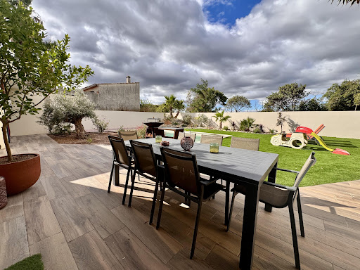 Maison avec piscine et terrasse 2