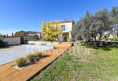 Villa with pool and terrace 11