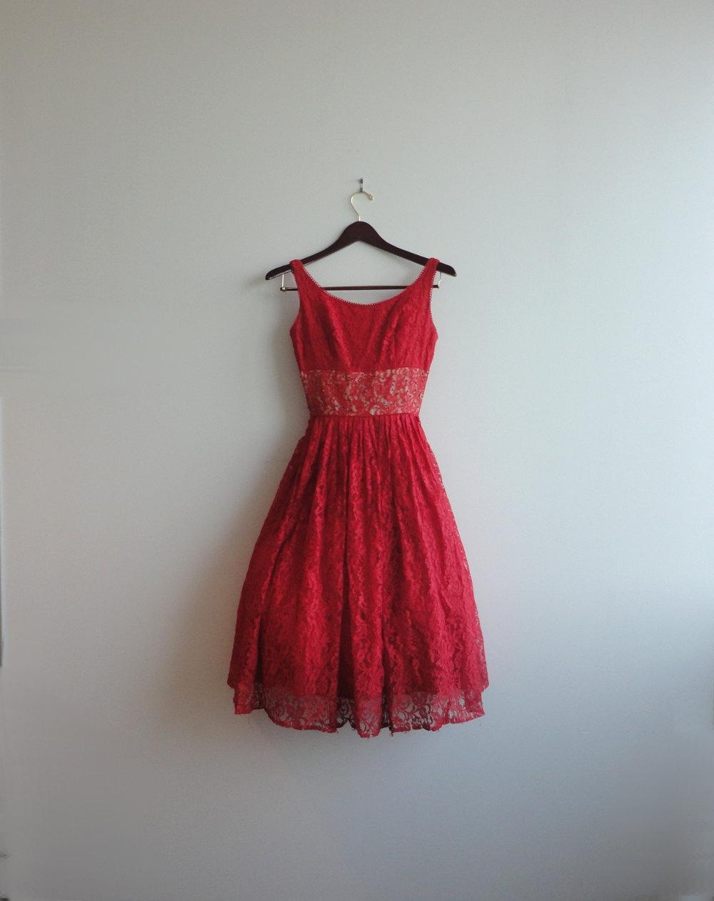 S A LE - Vintage 50s Red