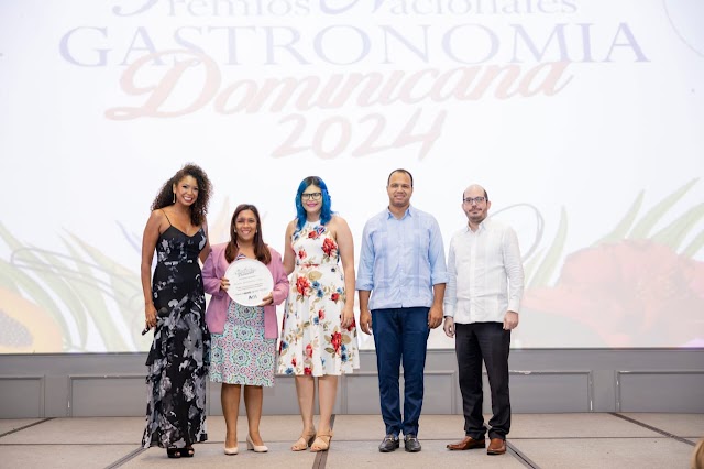 El ITSC gana en los Premios Nacionales de Gastronomía Dominicana 2024