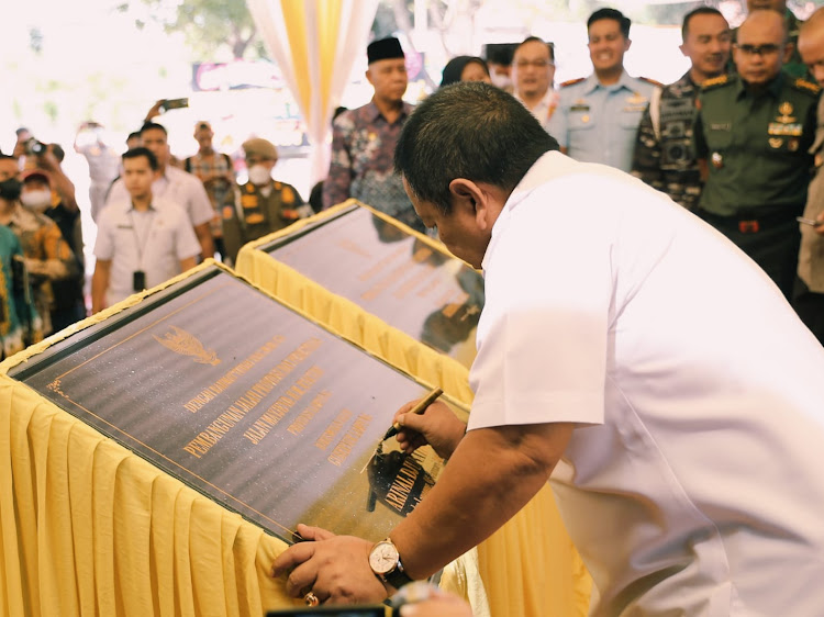 Gubernur Arinal Djunaidi Resmikan Jalan Masuk ke Gerbang Tol Kota Baru, Diharapkan Beri Multiplier Effect bagi Pertumbuhan Sektor Perdagangan dan Jasa