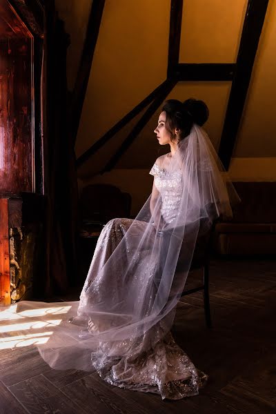 Fotógrafo de casamento Ulyana Yurchenko (ulli). Foto de 9 de maio 2019