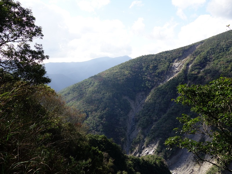 2014_0101-0105 萬山神石、萬山岩雕順訪萬頭蘭山_0859