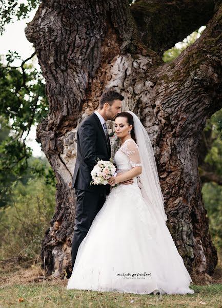 Düğün fotoğrafçısı Michaela Spodniakova (spodniakova). 16 Nisan 2019 fotoları