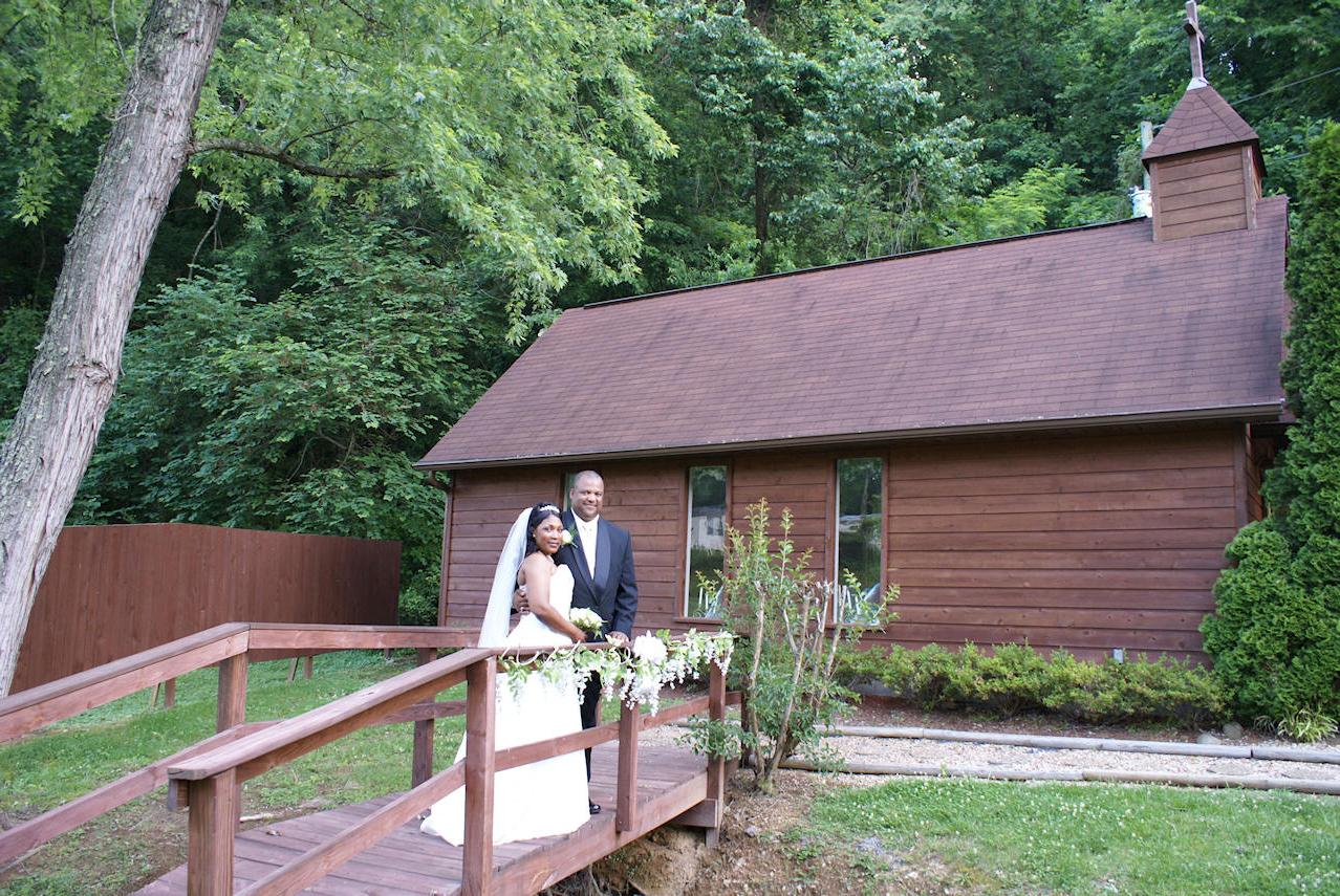 Gatlinburg Chapel Wedding