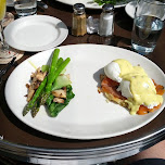 brunch at Le Select in Scarborough, Canada 