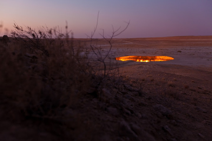 A porta do inferno em Turquemenistão