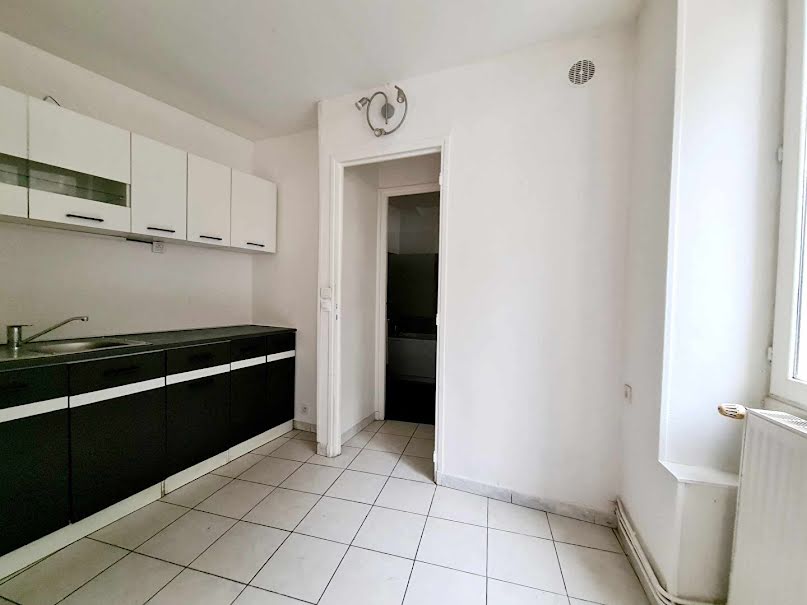 Vente maison 4 pièces 101 m² à Chaumont (52000), 110 000 €