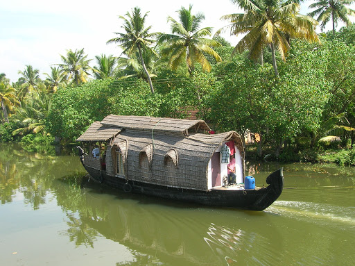 Kerala Houseboats Information and Booking, Muhamma, Mannanchery Ponnad Road, North Aryad, Alleppey, Kerala 688525, India, Sightseeing_Tour_Operator, state KL