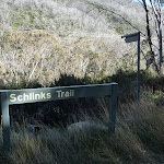 Schlinks Trail sign post (285913)