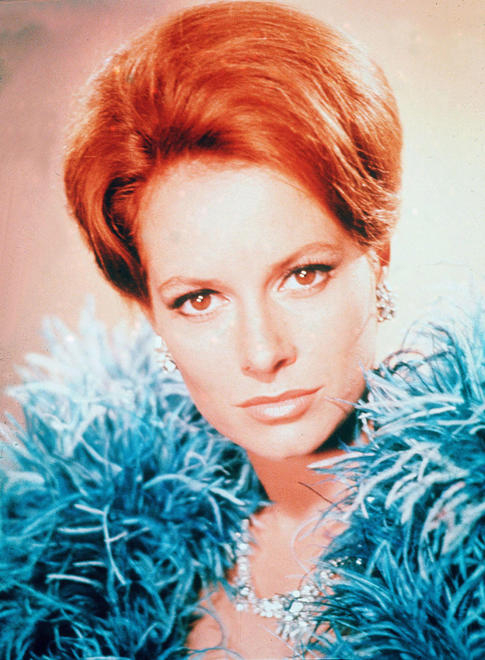 파일:attachment/04_007_Thunderball_Luciana_Paluzzi.jpg