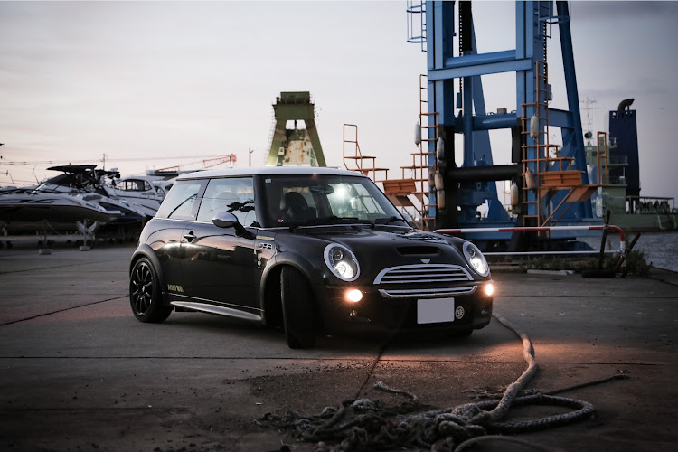 ミニ ハッチバックのmini r53に関するカスタム事例の投稿画像1枚目