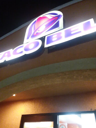 Mexican Restaurant «Taco Bell», reviews and photos, 241 S Harbor Blvd, La Habra, CA 90631, USA