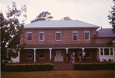 Photograph - Campbell Town - 'Streanshalh' - exterior view of house