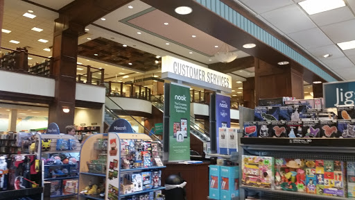 Book Store «Barnes & Noble Booksellers Baton Rouge», reviews and photos, 2590 Citiplace Ct, Baton Rouge, LA 70808, USA