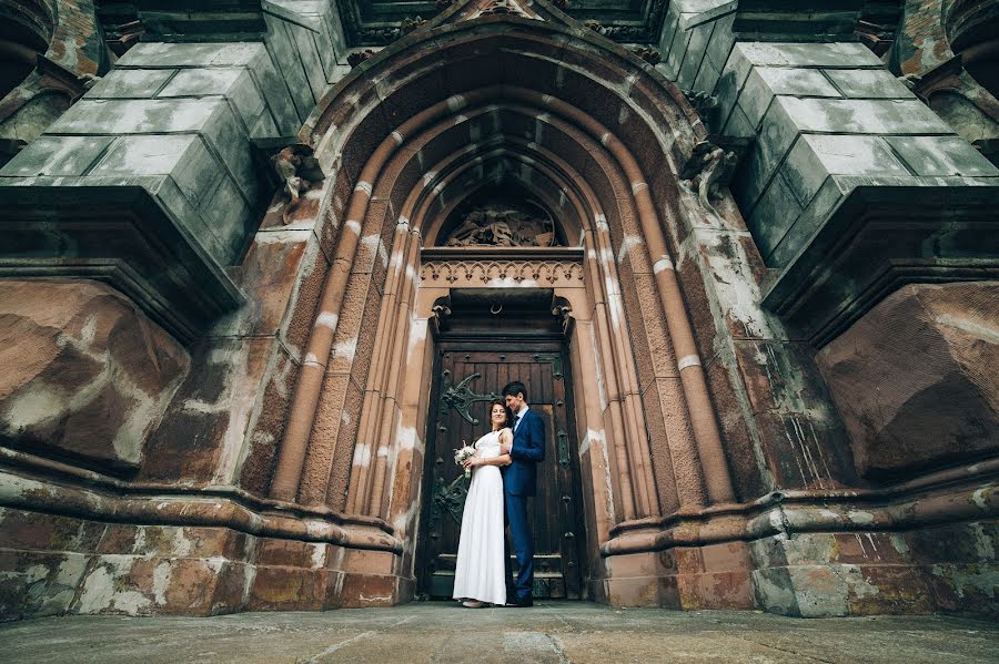 Fotógrafo de casamento Andrey Gribov (gogolgrib). Foto de 28 de novembro 2016