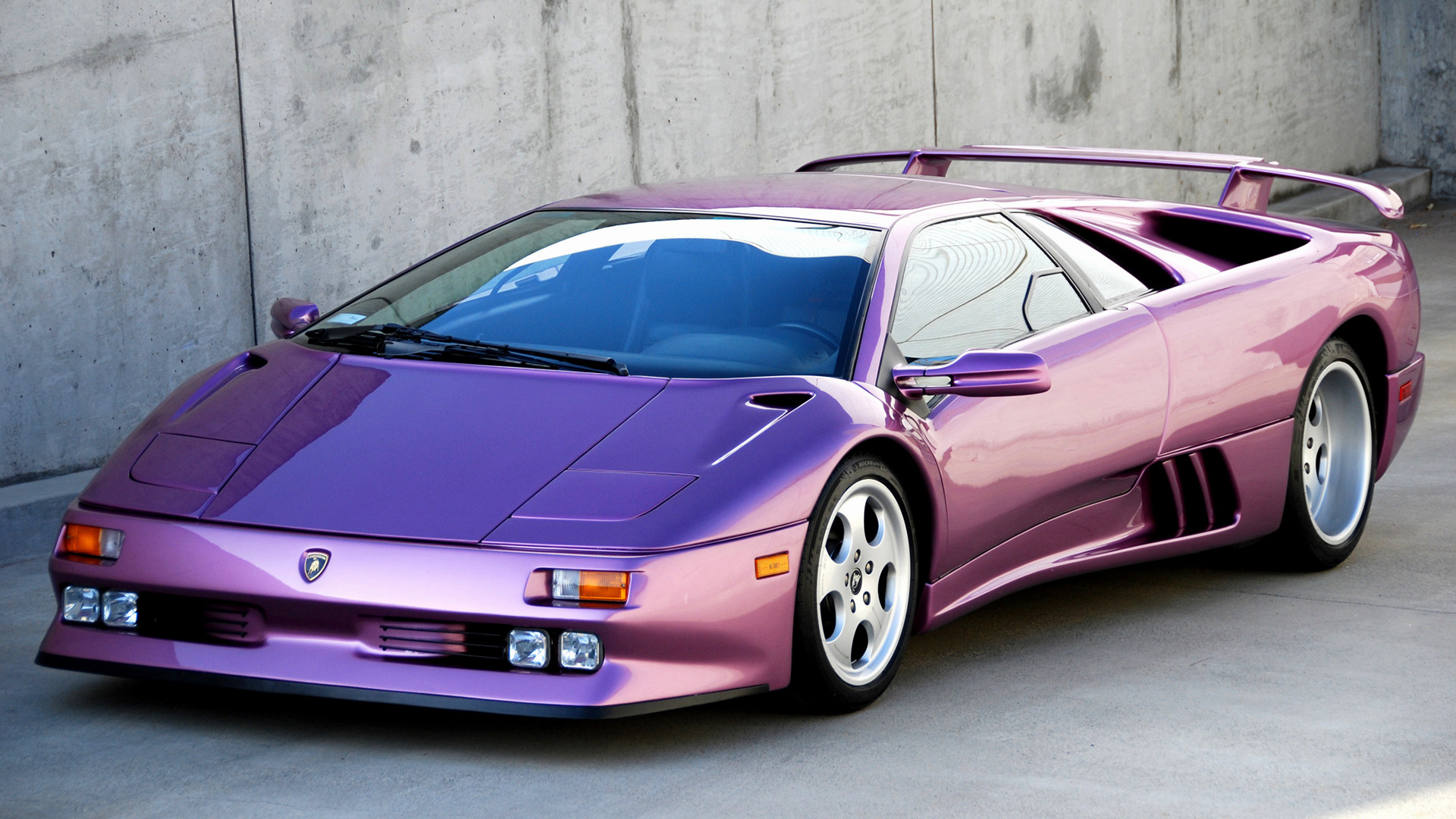 파일:external/www.carpixel.net/lamborghini-diablo-se30-wallpaper-hd-47460.jpg