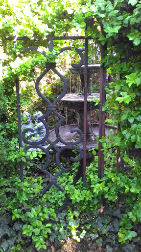 Tourist Attraction «The Garden Maze at Luray Caverns», reviews and photos, 101 Cave Hill Rd, Luray, VA 22835, USA