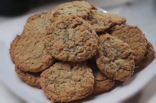 Grandma Helen's Oatmeal Cookies