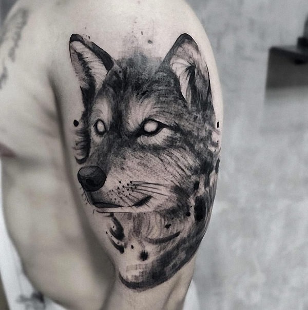 este_white-eyed_lobo