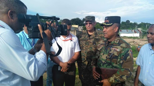 Obras Públicas interviene escuela en la comunidad Villa Verde afectada por acumulación de aguas negras