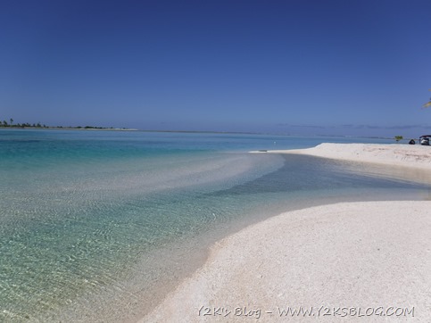 Motu e piscine ancoraggio SE - Apataki