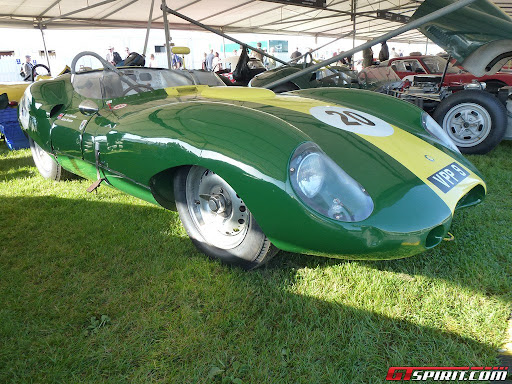 goodwood-revival-2012-historical-racing-paddock-026