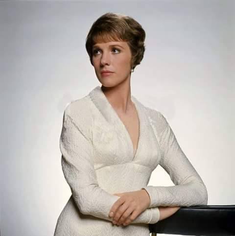 Julie Andrews Profile Pics Dp Images