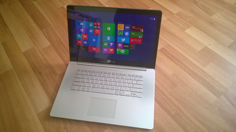 ASUS Zenbook NX500, ultrabook, laptop, recensione, test, benchmark, schermo 4K, Windows