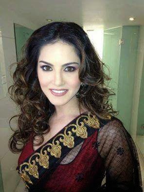 Sunny Leone Natural Beauty Pics For Whatsapp, Facebook