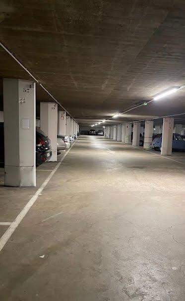 Vente parking  12 m² à Thionville (57100), 12 000 €