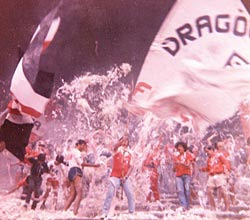 Fotos da Dragões da Real 86maracana1