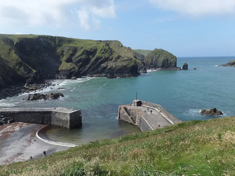 Mullion Cove