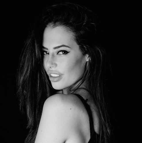 Chloe Bridges Profile pictures, Dp Images, Display pics collection for whatsapp, Facebook, Instagram, Pinterest.