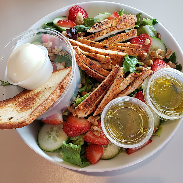 Chicken Salad with Walnuts