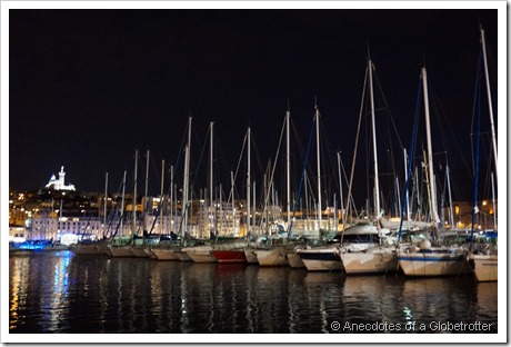 Vieux Port (night)