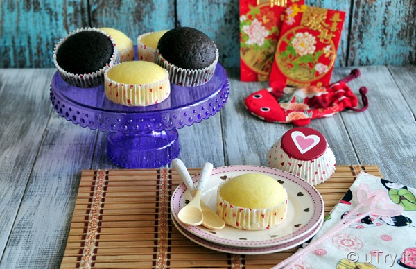 How to Make Chinese Steamed Cakes - 2 Ways 賀年糕點-傳統雞蛋糕  原味+朱古力味 http://uTry.it