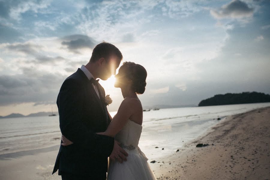 Fotógrafo de bodas Chumpon Hongkhiab (eddphotographer). Foto del 9 de marzo 2018